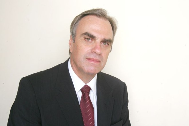 Castello Branco diz que acesso a dados ainda é tabu |