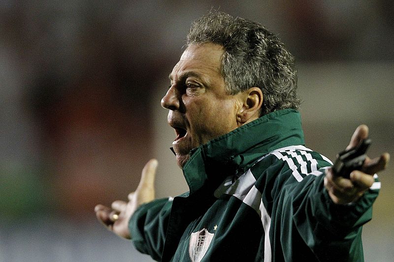 Abel Braga afirma que Gum, que foi bem na semifinal do torneio de consolação, poderá ganhar espaço no time principal | Jefferson Bernardes / AFP