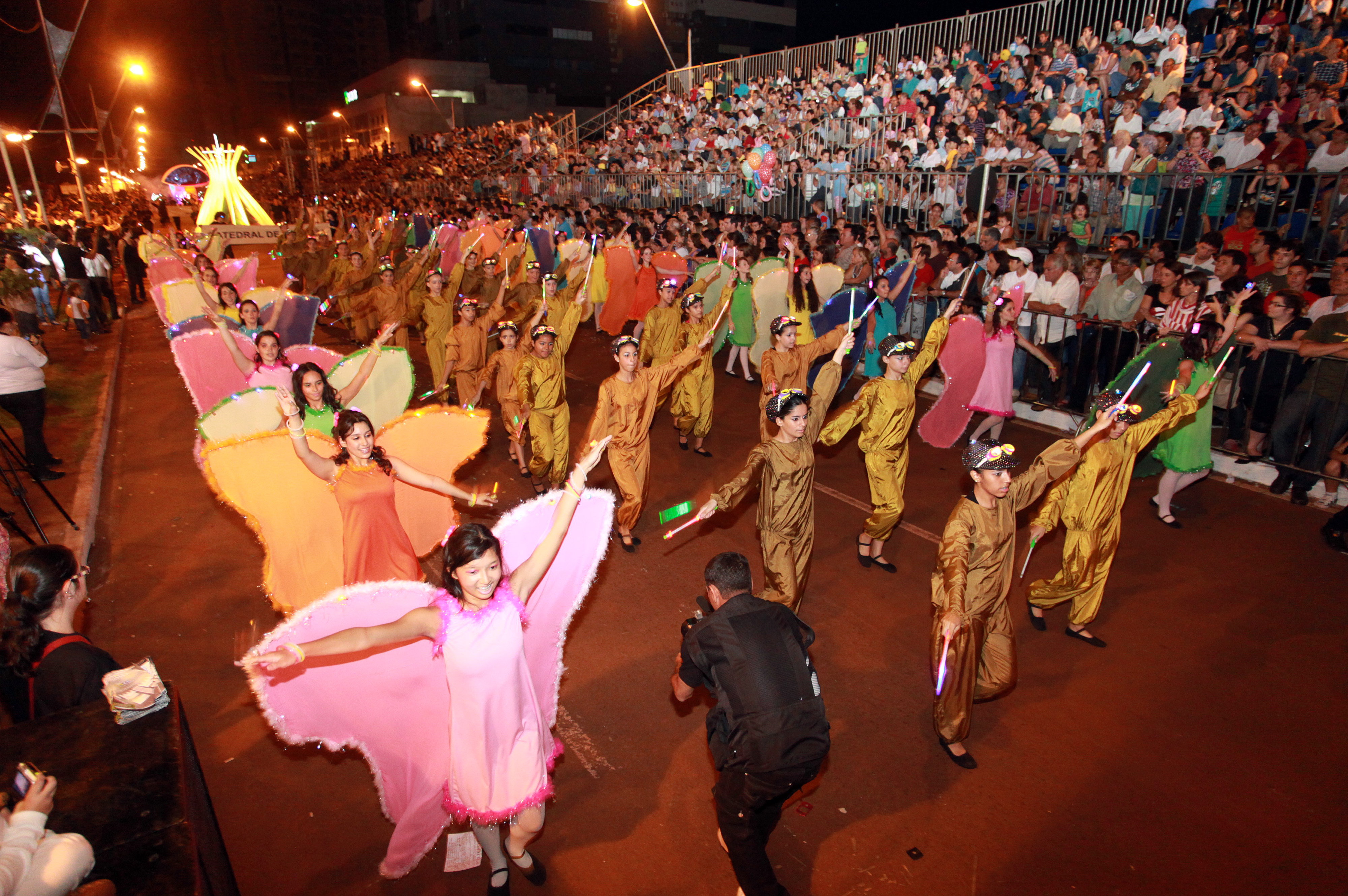 Desfile de aniversário da cidade será na Avenida Horácio Raccanelo | Divulgação - Assessoria PMM