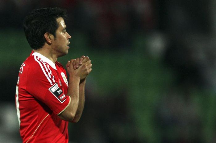 Argentino Saviola lamenta empate do Rio Ave contra o Benfica, que deu o título ao Porto | EFE