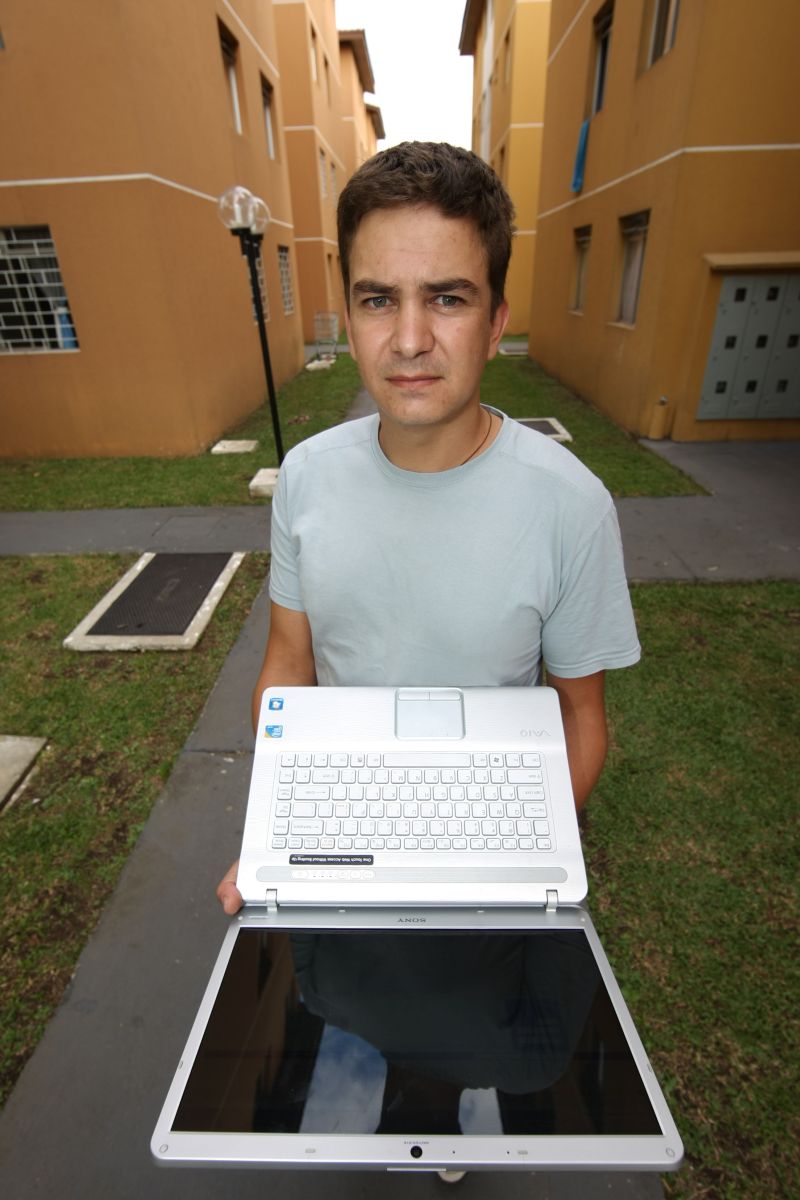 Thiago Iatskiu, do condomínio Ilha das Peças: autogestão com uma mãozinha da tecnologia | Ivonaldo Alexandre/ Gazeta do Povo