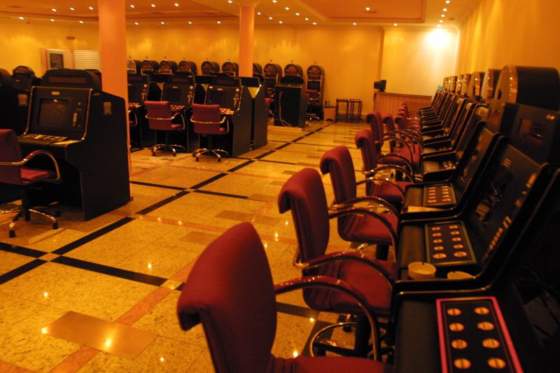 Em 2003, Larami assinou contrato com o governo estadual para fornecer 2 mil máquinas de videoloteria no prazo de cinco anos | Jorge Woll/Arquivo/ Gazeta do Povo