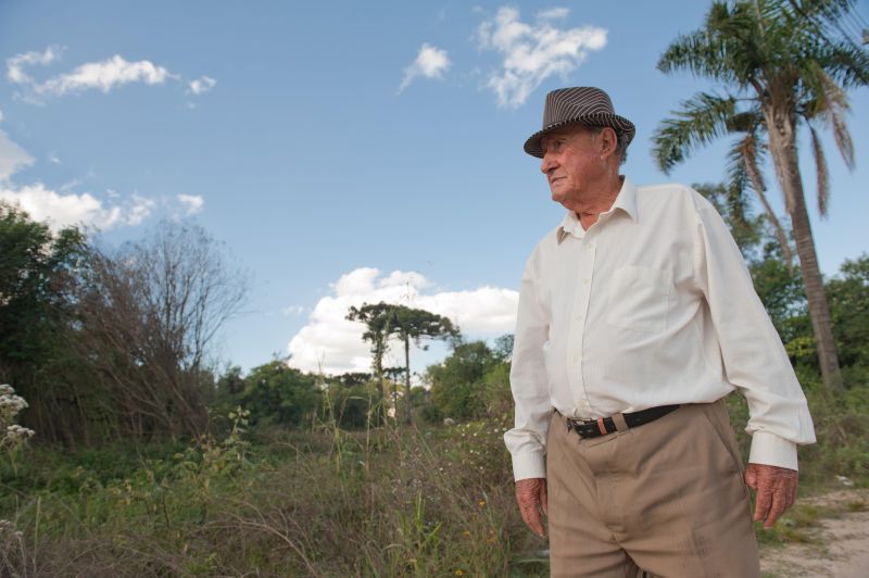 Domingos Stocchero no local onde nasceu Tranqueira, uma invernada para animais trazidos por tropeiros | Marcelo Andrade / Gazeta do Povo