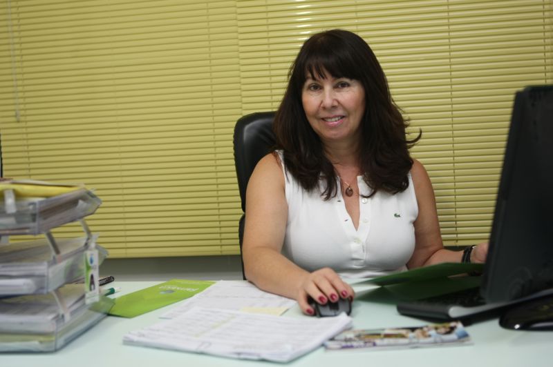 A corretora Neuza Conrado: vender é conciliar necessidades | Aniele Nascimento/ Gazeta do Povo