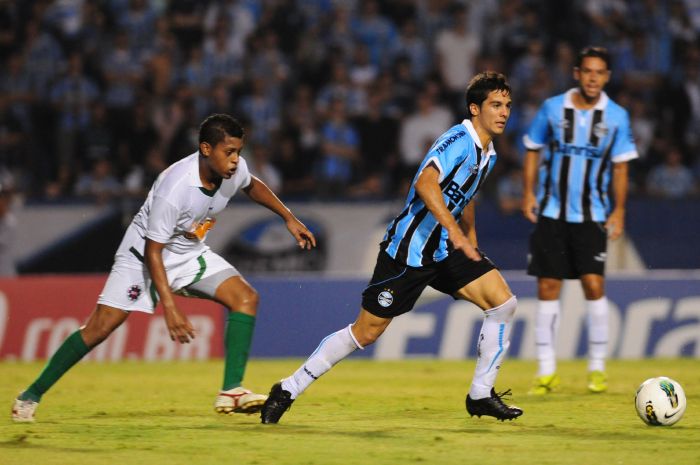 Bertoglio marcou o primeiro gol na vitória por 3 a o do Grêmio sobre o Ipatinga | Fabiano do Amaral / Correio do Povo