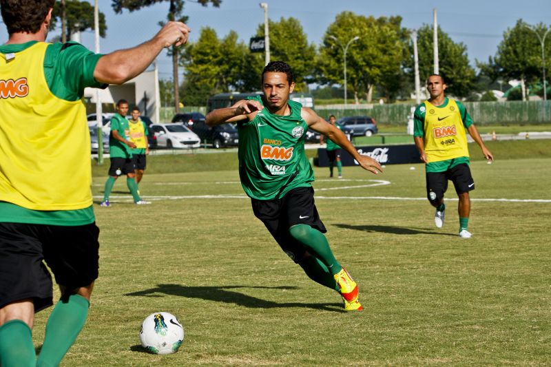 Roberto volta ao time do Coritiba contra o ASA-AL | Antônio Costa / Gazeta do Povo