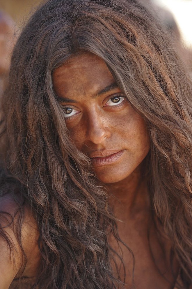 Juliana Paes (Gabriela): cabelos desgrenhados, sotaque baiano e maquiagem de suja |