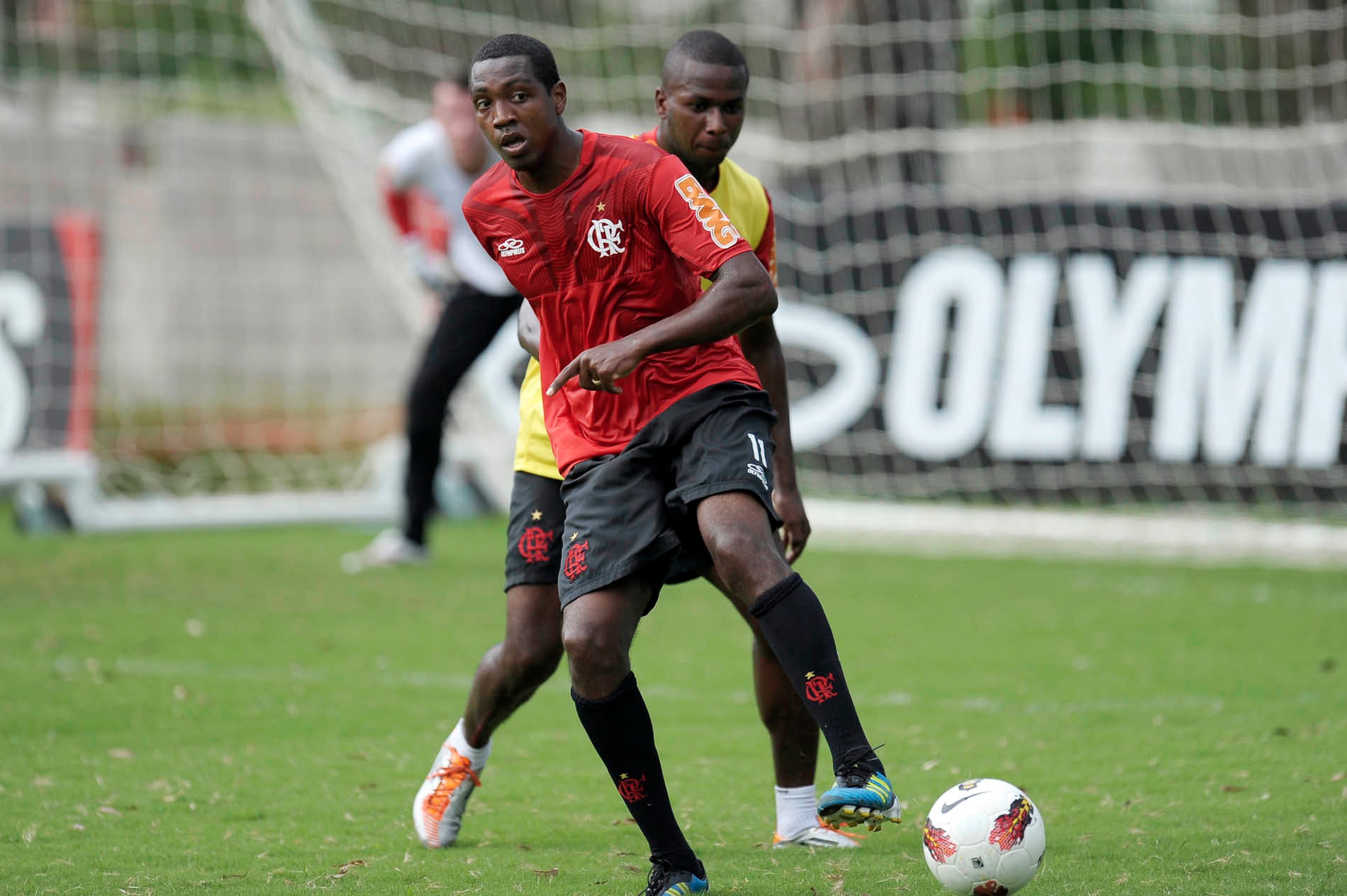 O meia Renbato Abreu em sua volta aos treinos com bola no Flamengo nesta quarta-feira | André Portugal/Vipcomm