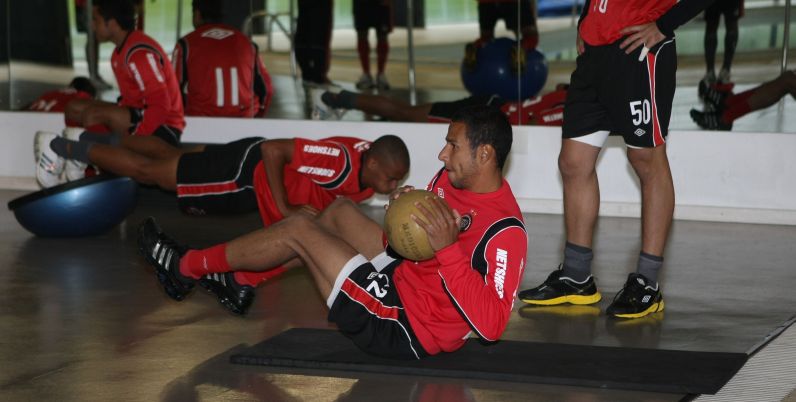 Jogador se recuperou de lesão e foi confirmado para jogo de domingo | Aniele Nascimento/ Gazeta do Povo