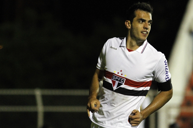 Rhodolfo marcou contra, mas se redimiu com dois gols para o Tricolor | Piervi Fonseca/Agif/Folhapress