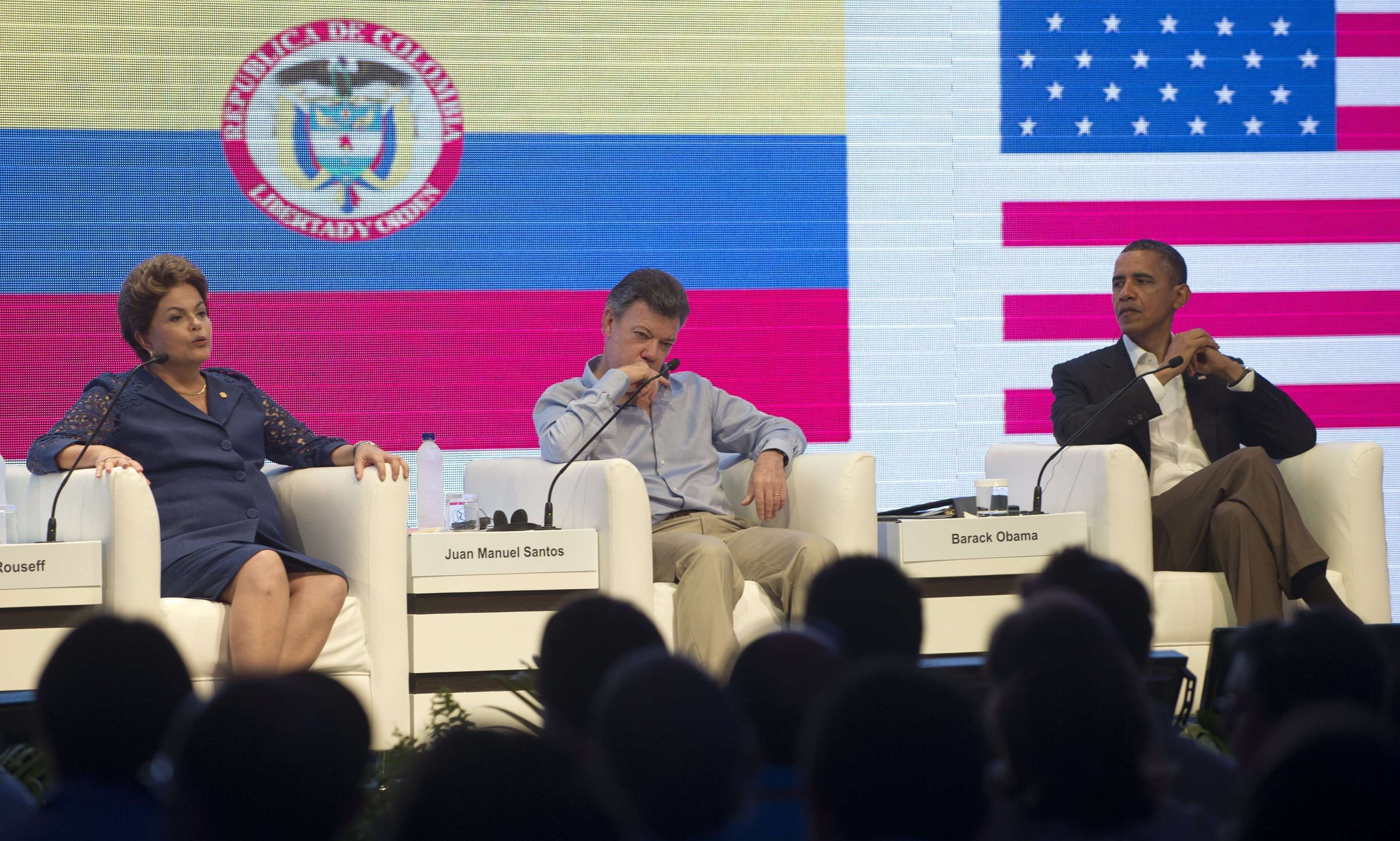 | AFP PHOTO / Saul LOEB