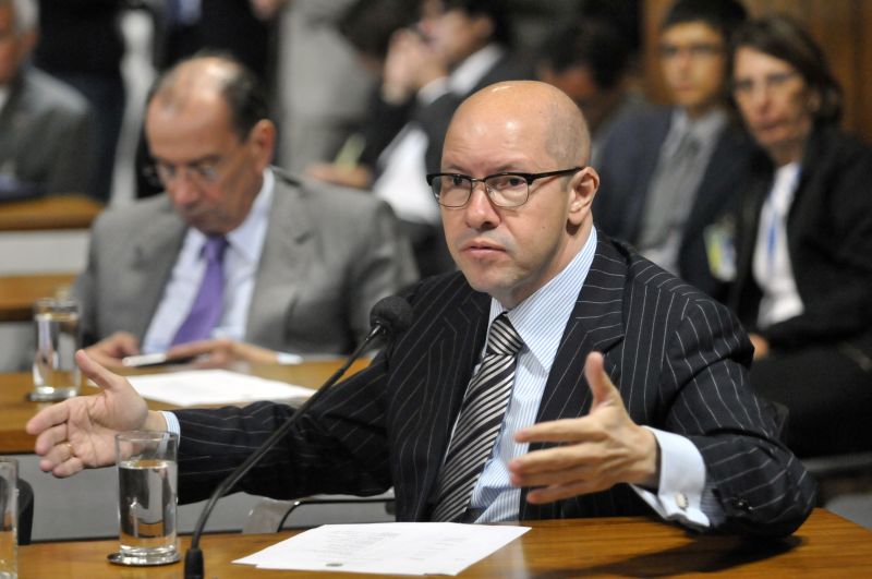 CPI está com pinta de que só vai chutar cachorro morto, como Demóstenes Torres. | Geraldo Magela/Ag. Senado