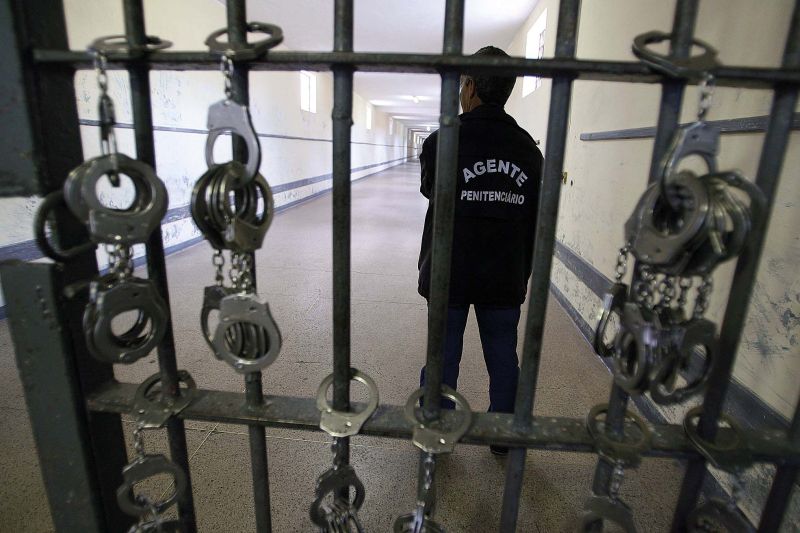 Segundo o Sistema de Informações Penitenciárias, entre 2008 e o início deste ano o quadro de agentes no PR diminuiu 8% | Ivonaldo Alexandre/ Gazeta do Povo