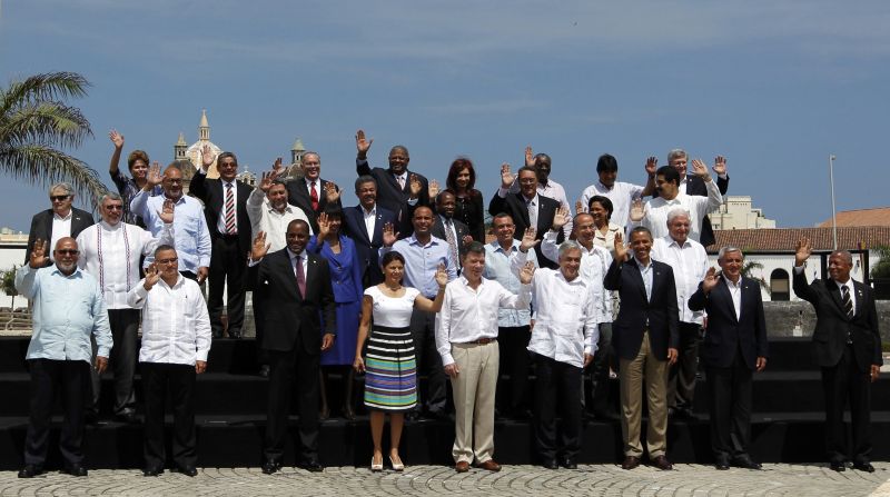 Foto oficial da 6ª Cúpula das Américas | AFP PHOTO / EITAN ABRAMOVICH