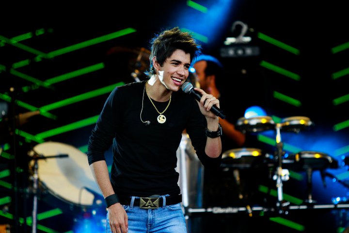 Cantor, músico e compositor, Gusttavo Lima é conhecido pelos sucessos Inventor dos amores e Cor de ouro | Divulgação