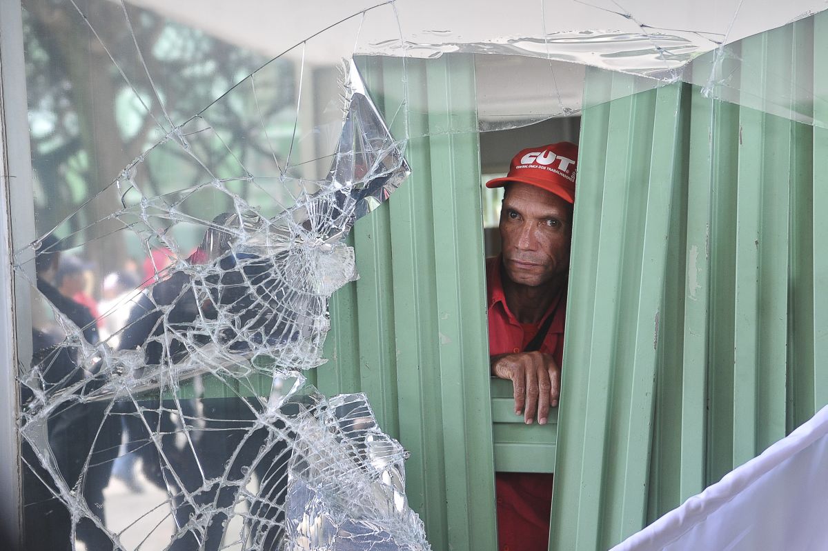 A ocupação do Ministério da Fazenda, em Brasília, ocorreu na manhã desta quarta-feira | Agência Brasil