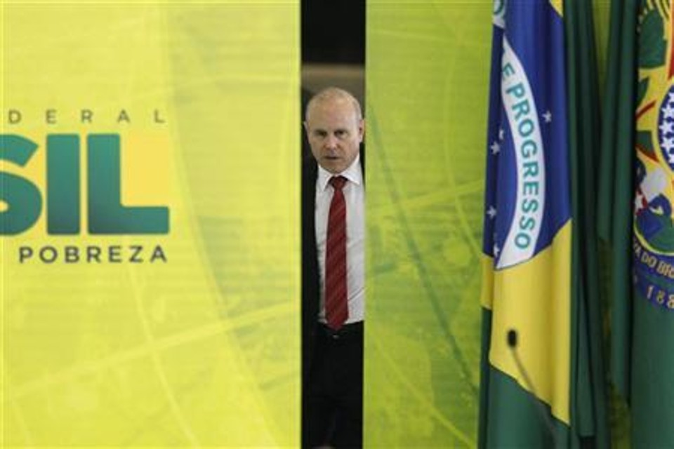 Mantega disse nesta terça-feira que a economia brasileira começou a crescer mais neste mês e reconheceu que a expansão não deve ser de 4,5% em 2012 | Ueslei Marcelino/Reuters