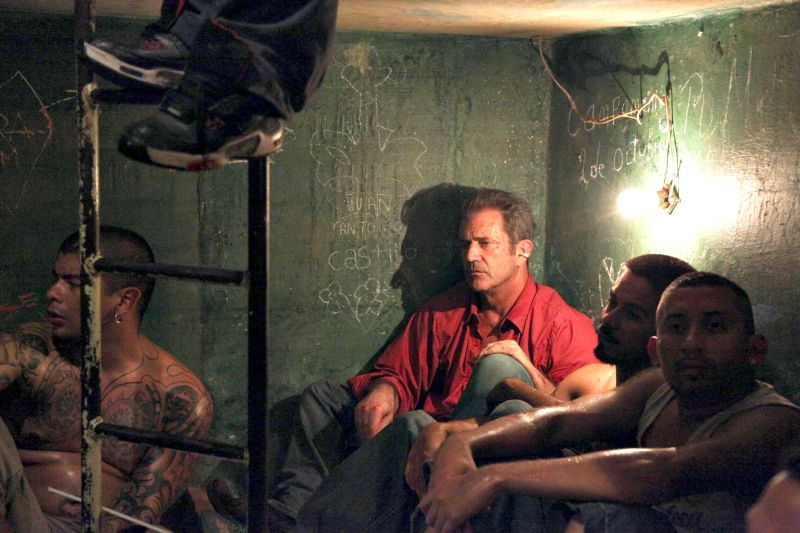 Mel Gibson assina o roteiro de Plano de Fuga, no qual interpreta um bandido veterano | Divulgação