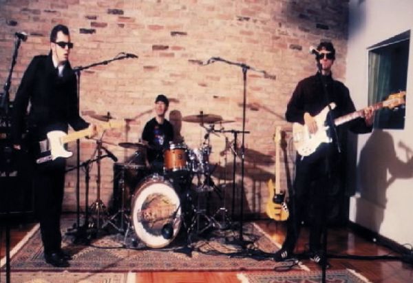 Após um hiato de três anos, a Relespública volta a lançar trabalho novo em DVD | DIvulgação