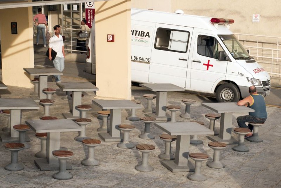 Hospitais federais na corda bamba O movimento no Hospital de Clínicas de Curitiba caiu drasticamente com a paralisação: atendimento só em casos de emergência | Marcelo Andrade/Gazeta do Povo