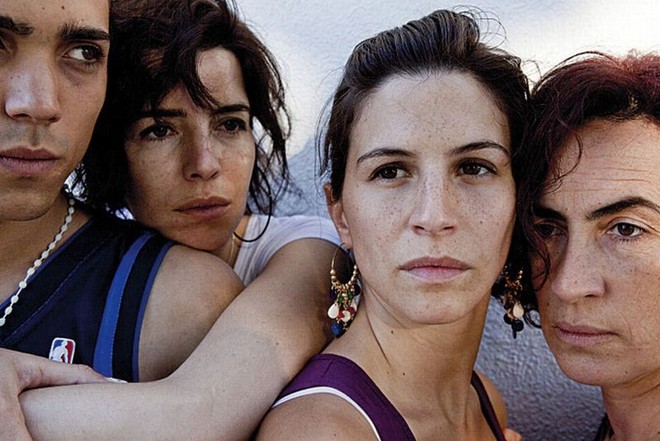 Sangue do Meu Sangue: consagrado em sua terra natal |