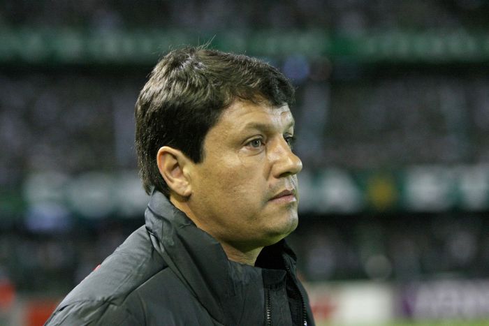 Adilson foi demitido do Atlético-GO com apenas uma derrota da equipe sob seu comando | Antonio More / Gazeta do Povo