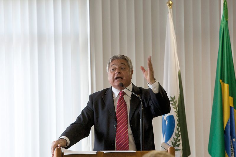 Paulo Salamuni sugeriu que vereadores deixem cargos que ocupam. Isso afetaria inclusive o presidente do Legislativo, João Cordeiro | Antônio Costa / Gazeta do Povo