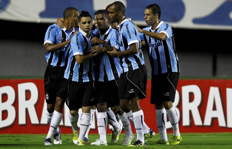 Grêmio vence fora de casa e encaminha a classificação à semifinal da Copa do Brasil | Eduardo Martins/ A Tarde/ Folhapress