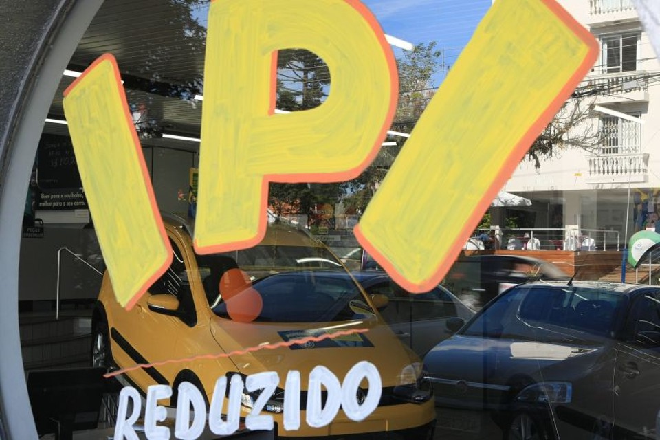Anúncio da redução do IPI acelerou as vendas de veículos em maio | Ivonaldo Alexandre/Gazeta do Povo