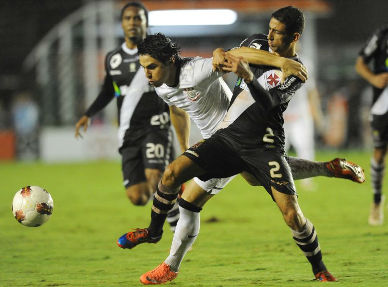 Vasco ficou satisfeito em não tomar gols do Corinthians em casa | AFP