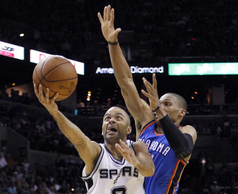 Tony Parker comandou a vitória do San Antonio na NBA | Mike Stone/ Reuters