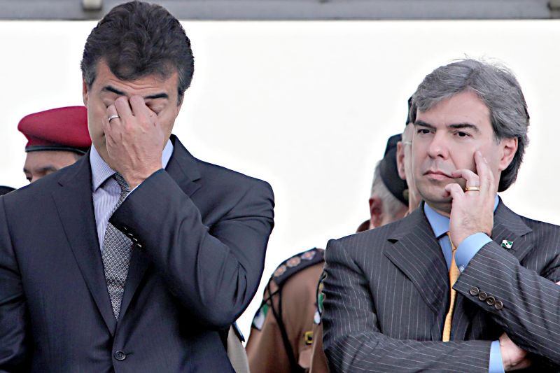 Beto Richa e Almeida César durante evento em que anunciaram mudanças na estrutura da Polícia Civil | Albari Rosa/ Gazeta do Povo