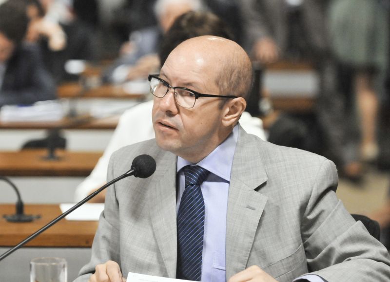 Defesa do senador Demóstenes diz que PF não poderia ter feito interceptações telefônicas | Geraldo Magela