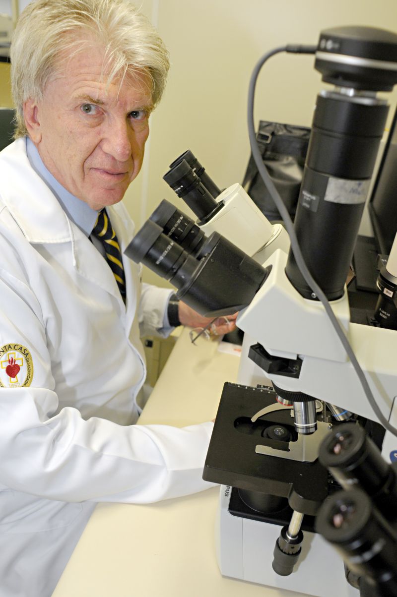 Paulo Brofman, coordenador das pesquisas na PUCPR: experiência pioneira | Daniel Caron/ Gazeta do Povo