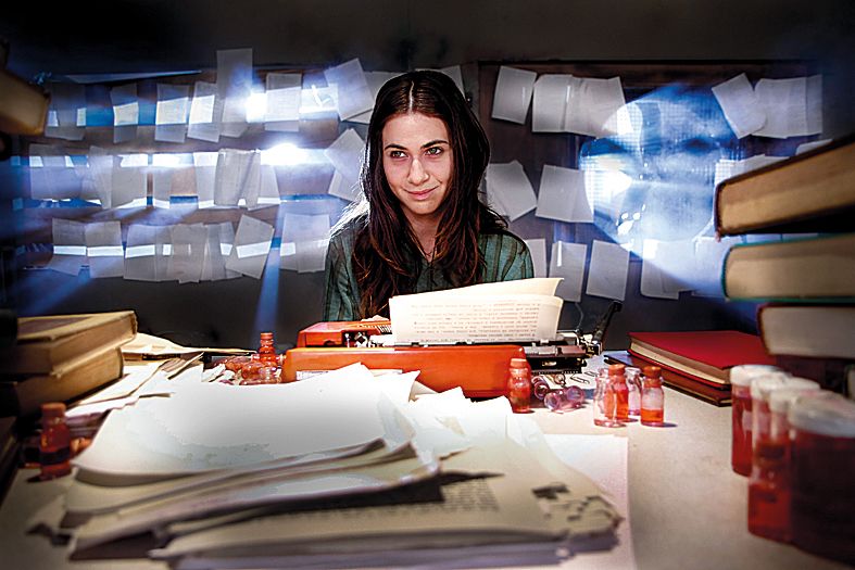 Uyara Torrente rouba a cena em Nervo Craniano Zero | Marco Novack/Divulgação