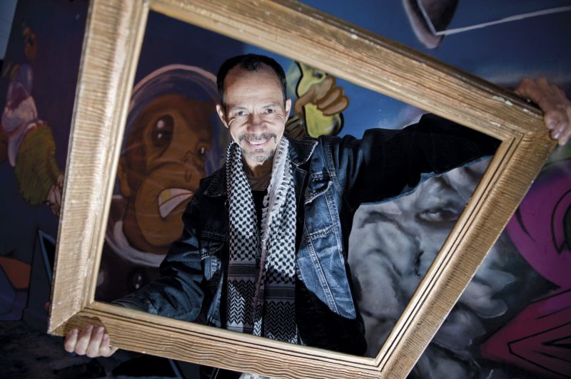 O papel da arte é muito além do que só transmitir beleza, diz o artista visual Auma | Marcelo Andrade/Gazeta do Povo