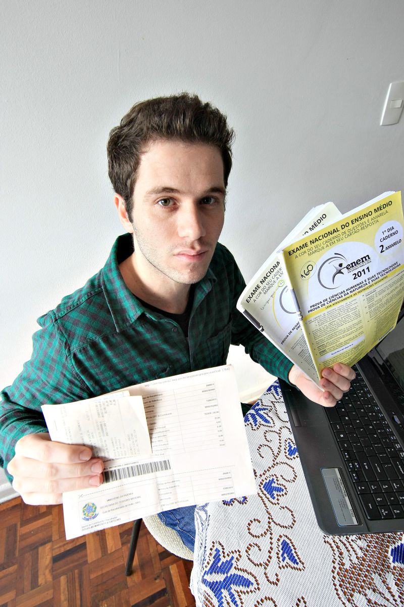 Douglas Marostica Catolino ficou à espera de nova chamada pelo Sisu. Vaga já tinha sido repassada para o vestibular | Ivonaldo Alexandre/ Gazeta do Povo