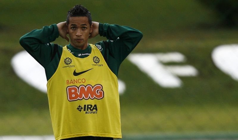 Rafinha continua desfalcando o Coritiba | Hugo Harada / Gazeta do Povo
