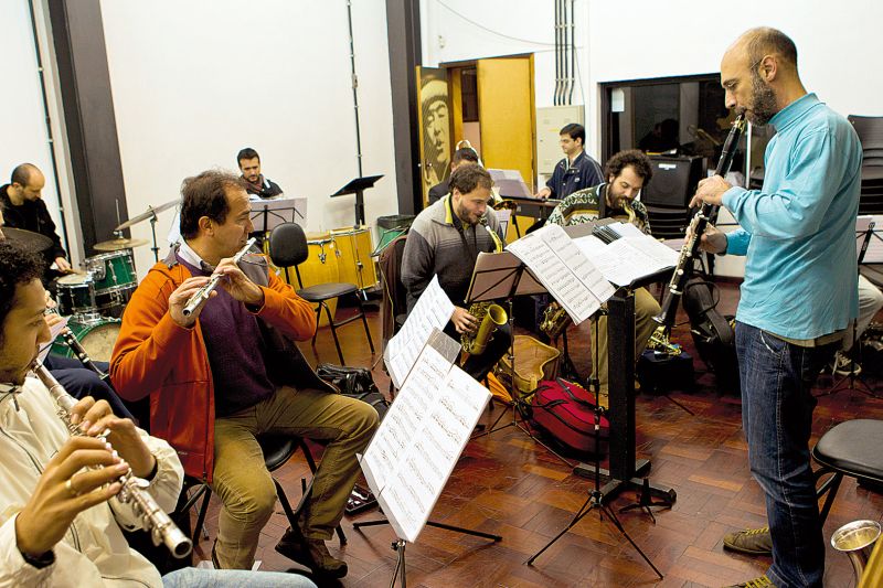 Orquestra à Base de Sopro ensaia no Conservatório de MPB, em Curitiba | Antonio Costa/Gazeta do Povo