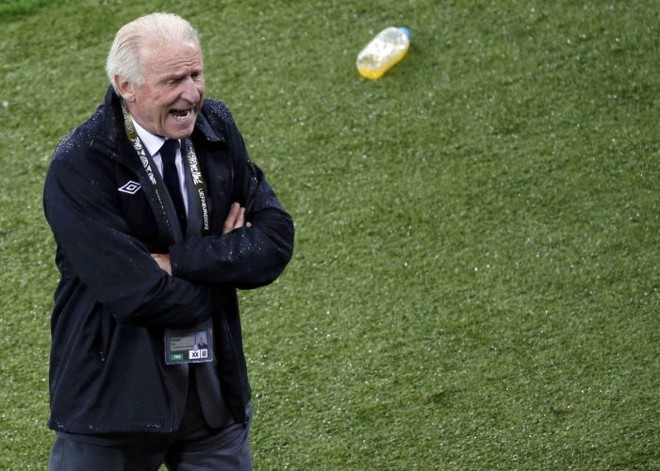 Técnico italiano Giovanni Trapatonni, da Irlanda, na derrota para a Espanha |
