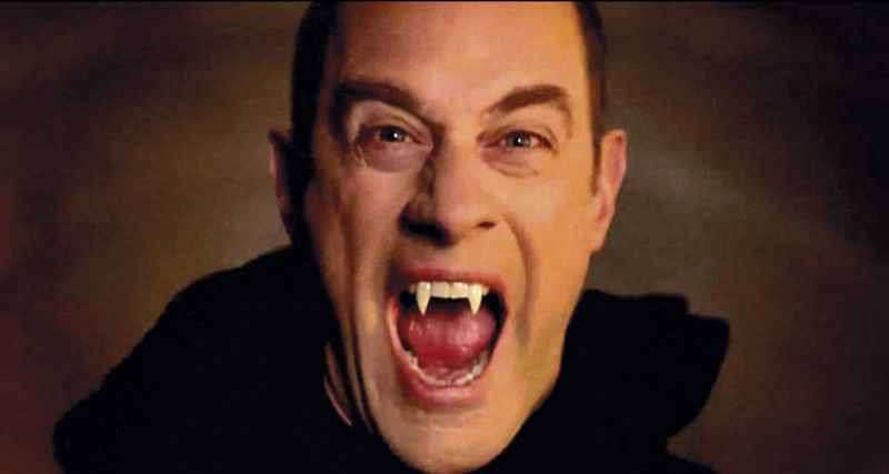 Roman (Christopher Meloni) vai entrar na trama para tocar o terror entre os vampiros | Divulgação