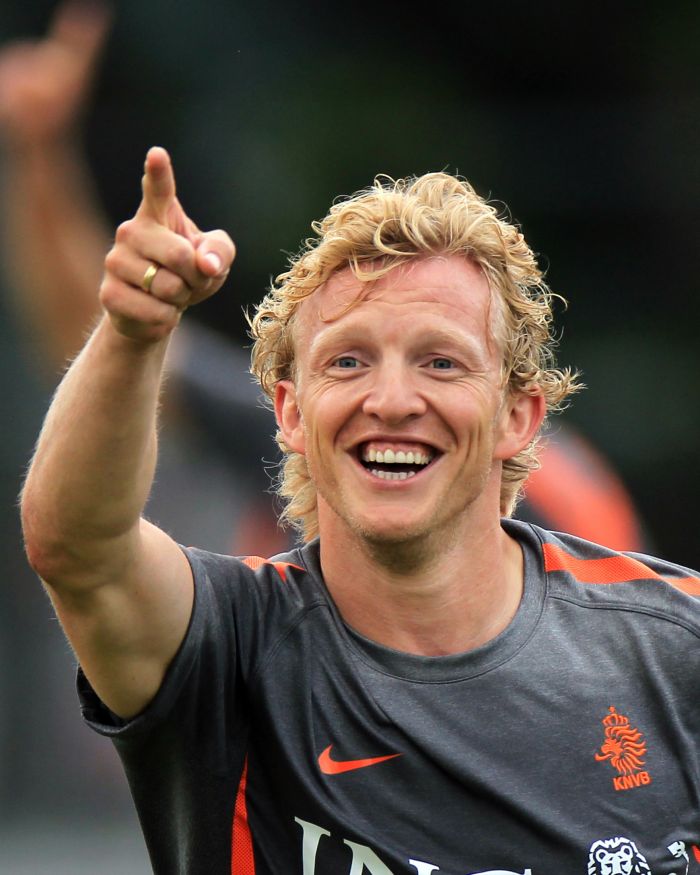 O atacante Dirk Kuyt, que estava no Liverpool, é o reforço do clube turco Fenerbahçe | Sergio Moraes/Reuters
