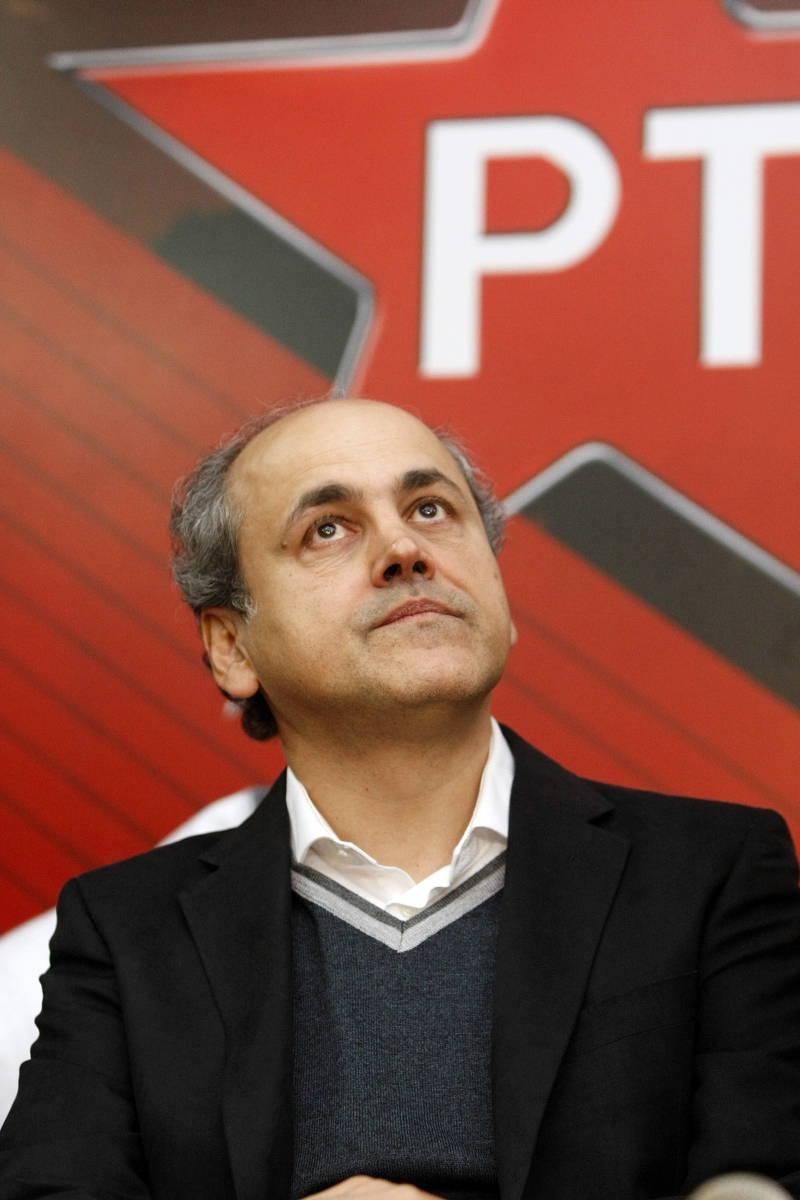 Nos debates a que tenho ido, as pessoas só querem saber sobre água, ruas, ônibus e saúde. Ninguém quer saber de mensalão. Gustavo Fruet (PDT), pré-candidato a prefeito com apoio do PT | Antônio More/ Gazeta do Povo