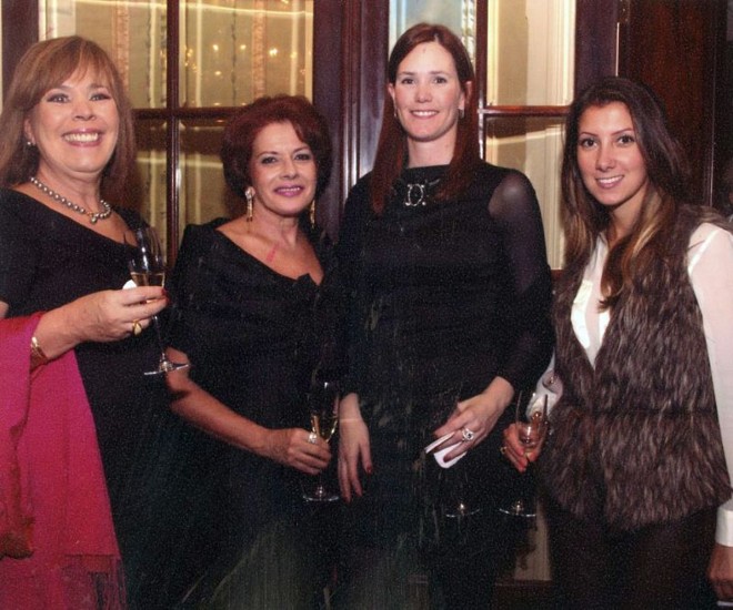 Lucia Stall, Iara Orlandi, Rafaela Stall e Rafaela Magarinos |