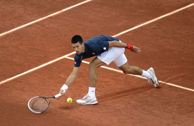 Novak Djokovic passou por Nicolas Devilder com parciais de 6/1, 6/2 e 6/2 | AFP