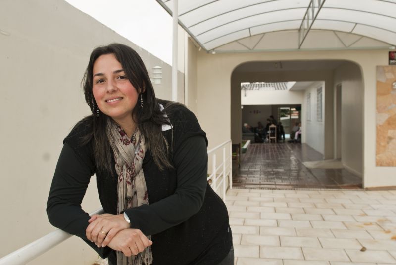 A arquiteta Fabiana Nathalie: ampliação de portas e corredores para adaptar os espaços de uma casa de repouso | Marcelo Andrade/ Gazeta do Povo