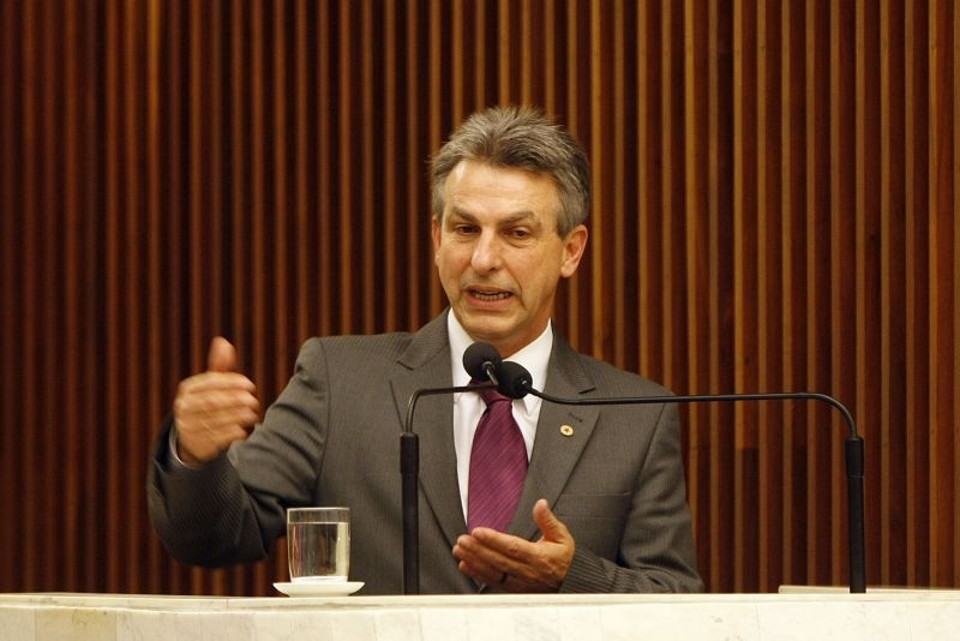 Tadeu Veneri: críticas a previsão de repasses à Defensoria Pública e ao Legislativo estadual | Valterci Santos/ Gazeta do Povo
