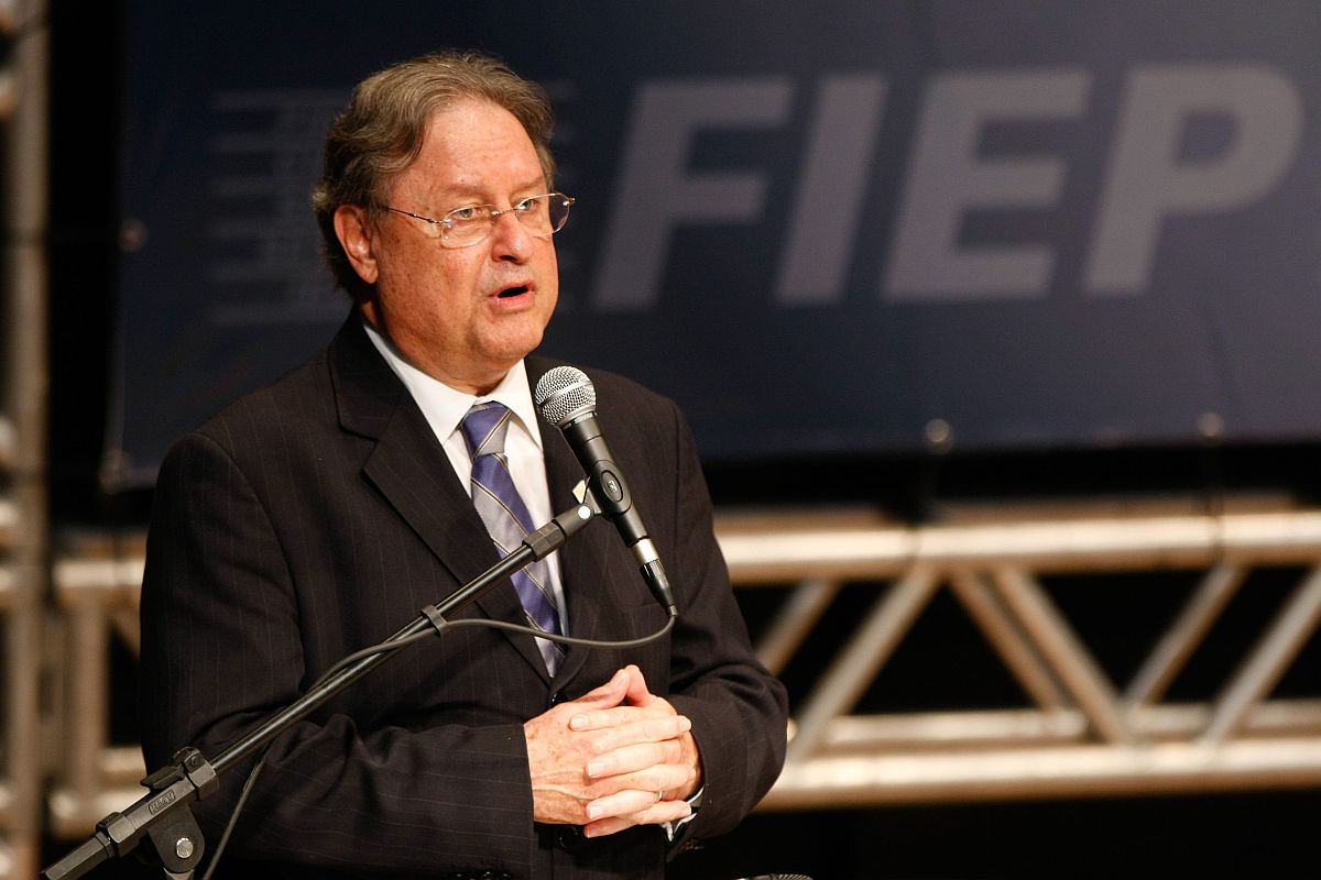 O empresário e ex-presidente da Fiepr, Rodrigo Rocha Loures, foi lançado candidato a prefeito em São José dos Pinhais na noite desta quinta-feira | Daniel Castellano / Arquivo / Agência de notícias Gazeta do Povo