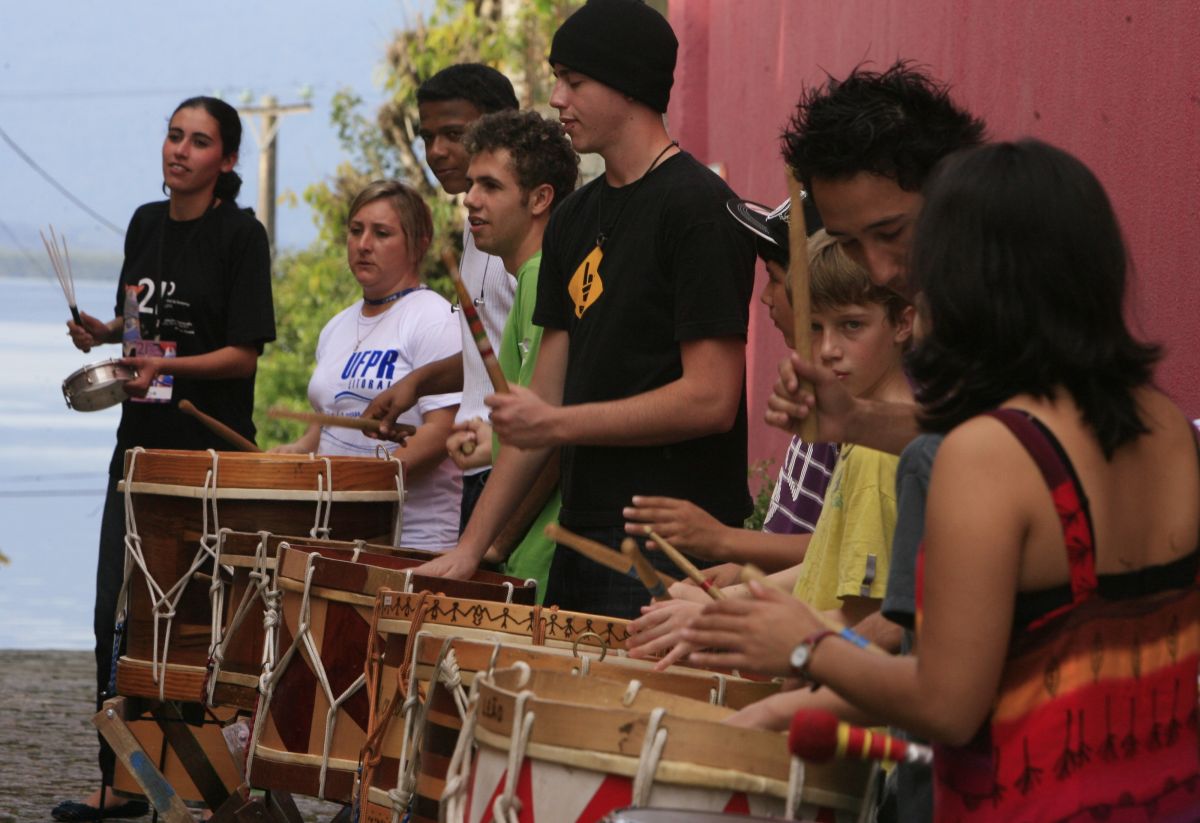 Foto do Festival de Inverno em 2011. Este ano, serão contempladas as áreas de música, teatro, dança, artes plásticas e comunicação | Marcelo Elias / Gazeta do Povo