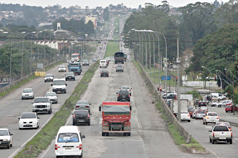 Dinheiro arrecadado com a venda dos Cepacs será aplicado na obras do trecho norte da Linha Verde, orçadas em R$ 225 milhões | Felipe Rosa/ Gazeta do Povo